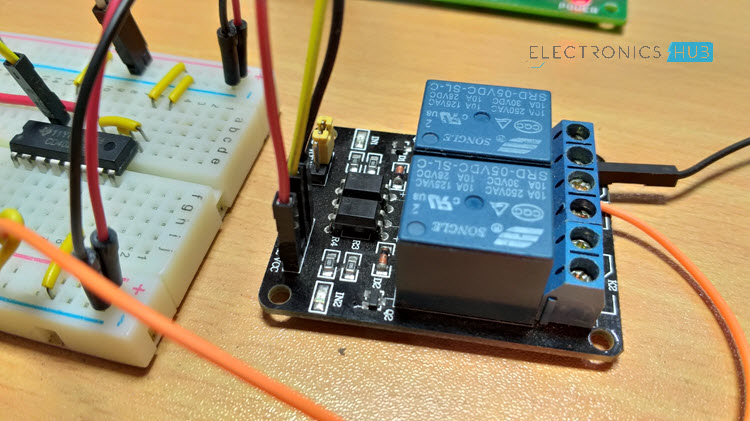Wireless Switch Circuit using CD4027 Image 3