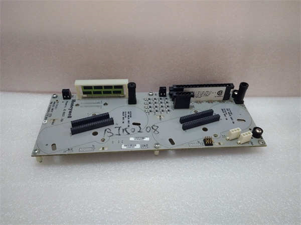 CC-TAIX11 51308365-175  HONEYWELL 模拟输入模块