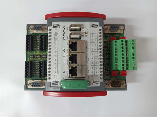 D136-002-005 D138-002-002  MOOG