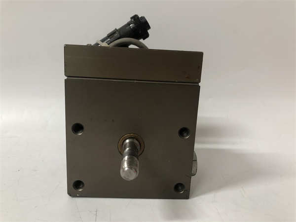 FLA6041 LAURENCE SCOTT