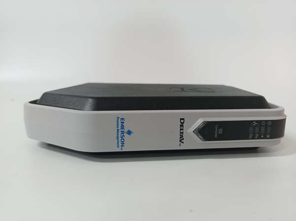 SE3008  KJ2005X1-SQ1 12P6383X032 EMERSON 