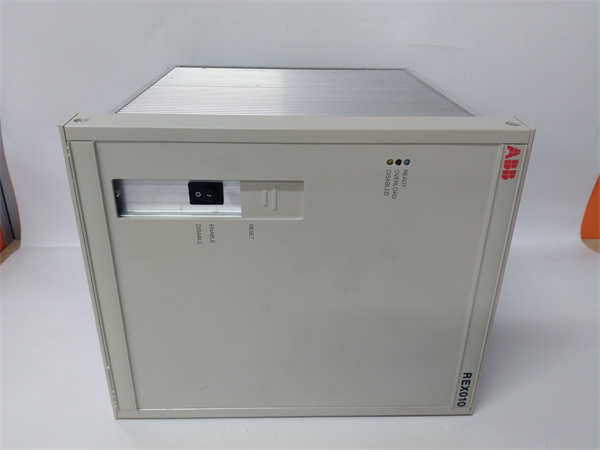 REX010 HESG324426R0001 HESG324389 (5).jpg