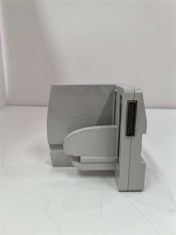 ABB RMU610 2VAA008425R1 