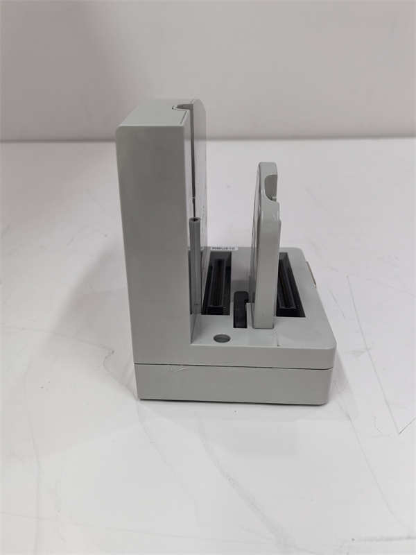 ABB RMU610 2VAA008425R1 