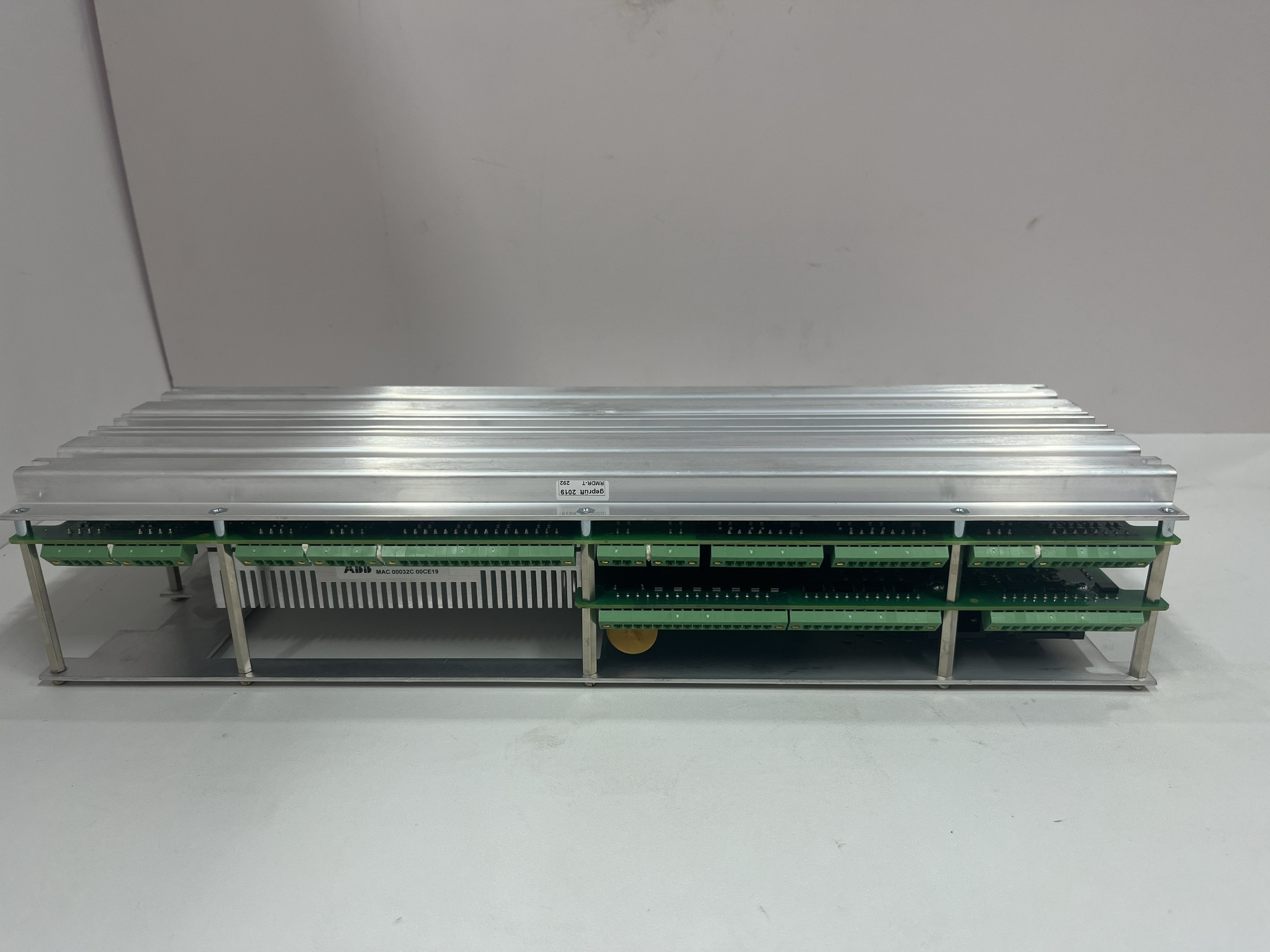 ABB        3BHE030410R3011 PPD117A3011