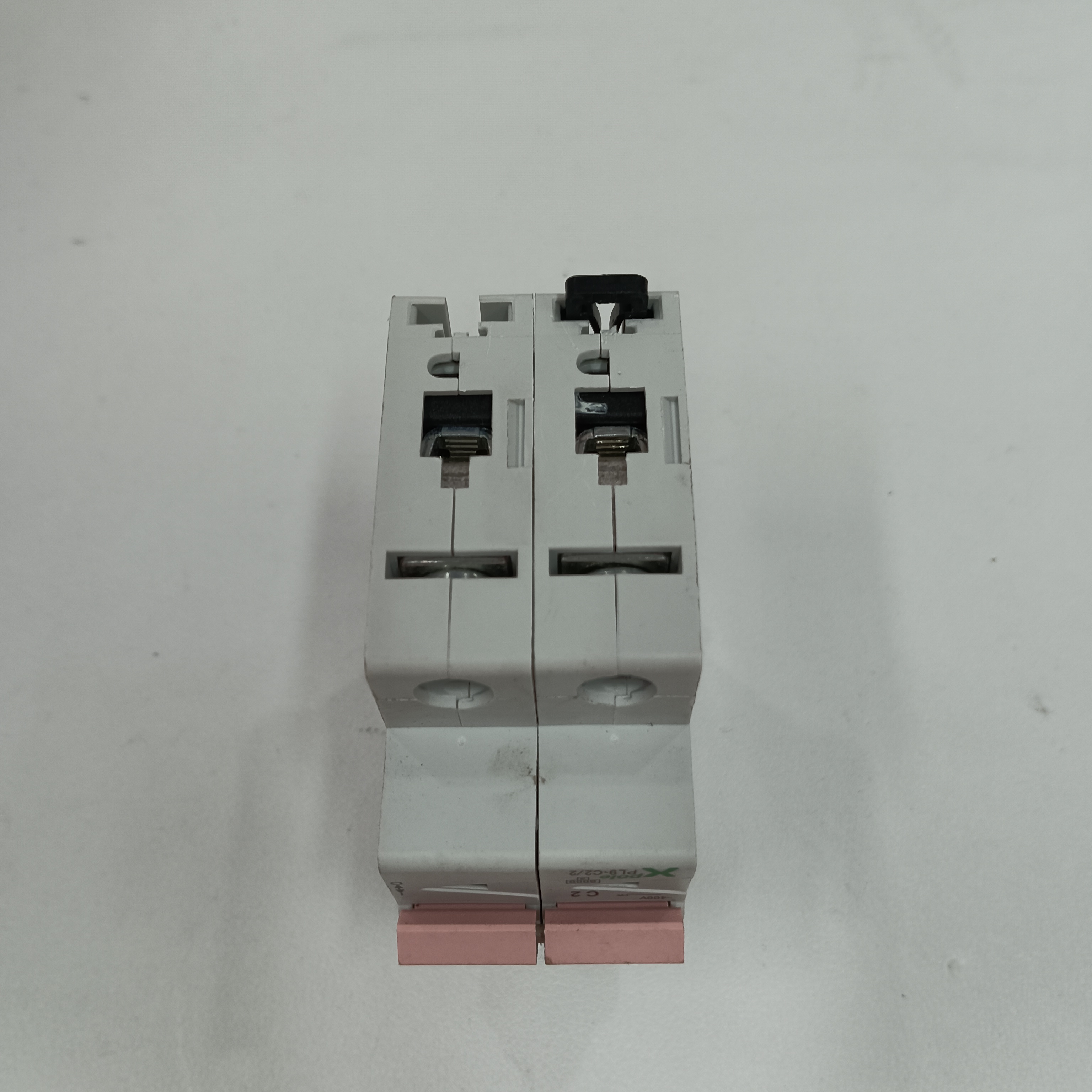 EATON        PL9-C2-2 