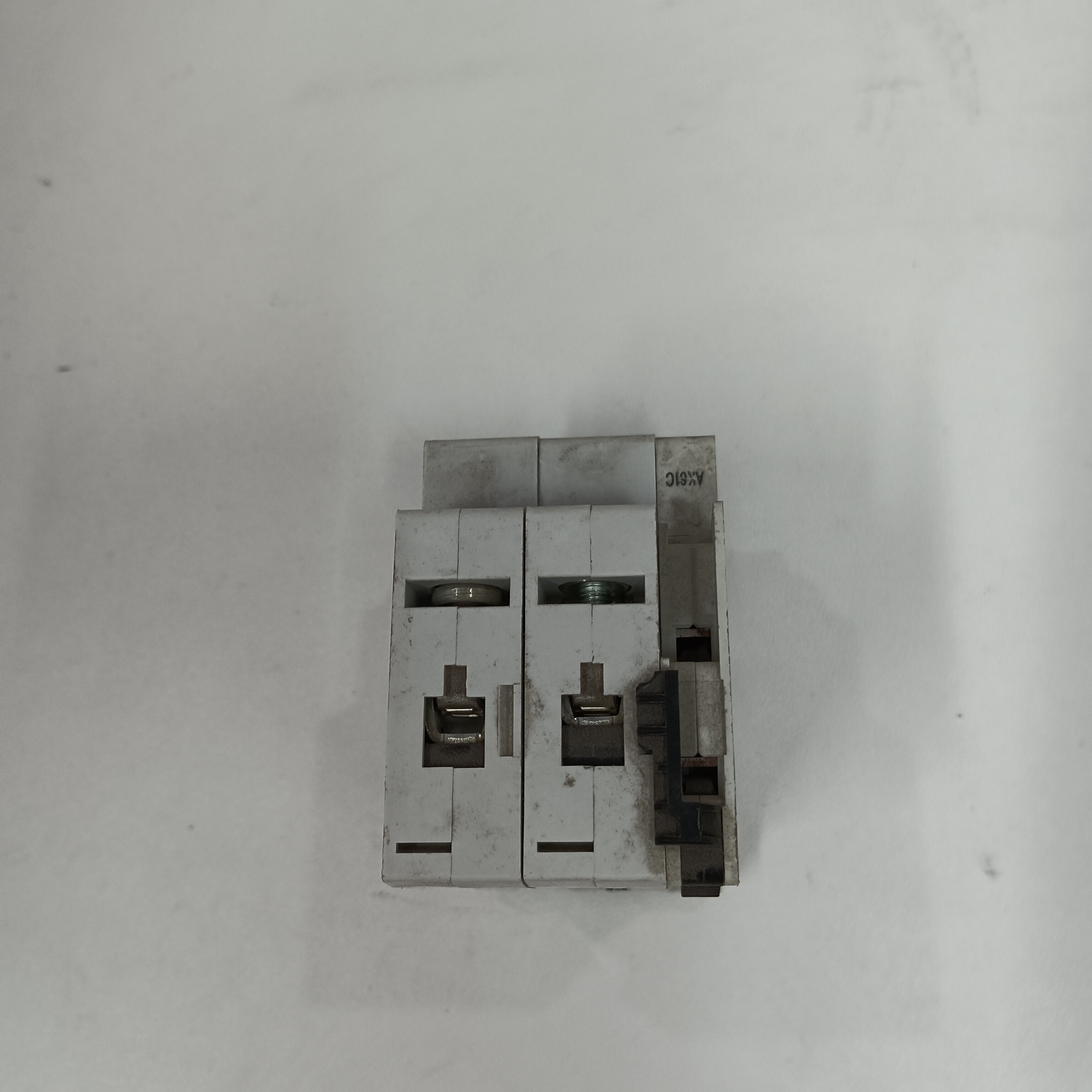 EATON        PL9-C20-2